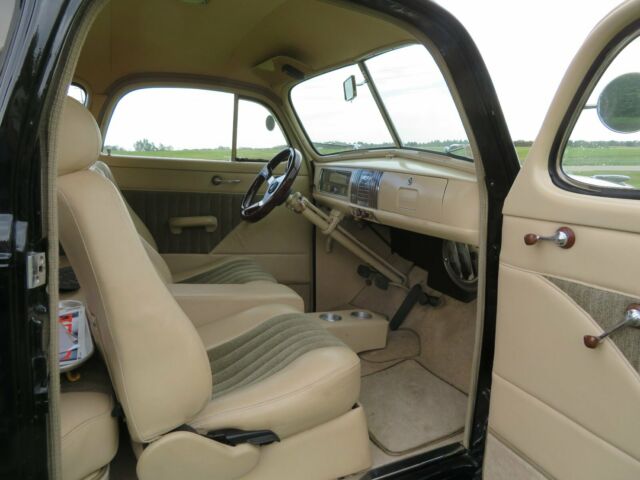 1939 black Chevrolet Coupe Coupe