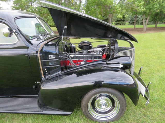 1939 black Chevrolet Coupe Coupe