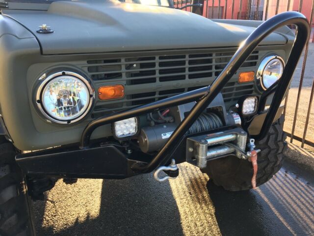 1972 Olive Drab Ford Bronco