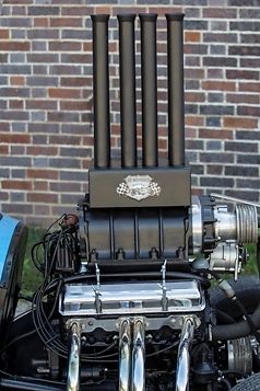 1971 Blue Ford Model T telephone