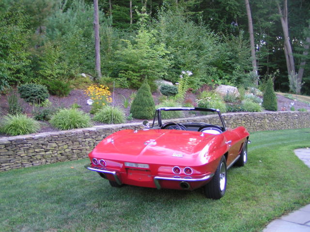 19670000 Red Chevrolet Corvette Convertible