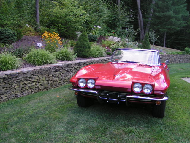 19670000 Red Chevrolet Corvette Convertible