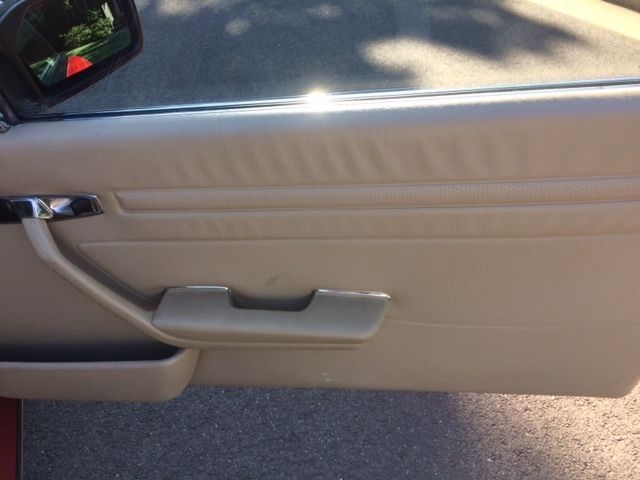 1988 Red Mercedes-Benz 500-Series