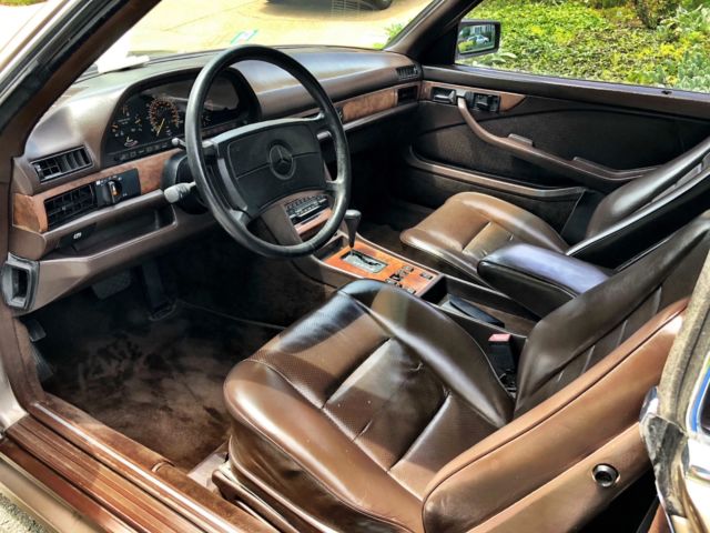 1988 Brown Mercedes-Benz 500-Series Coupe