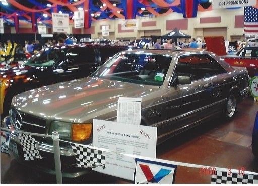 1988 Brown Mercedes-Benz 500-Series Coupe