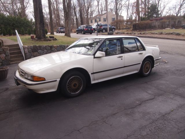 1990 Pontiac Bonneville