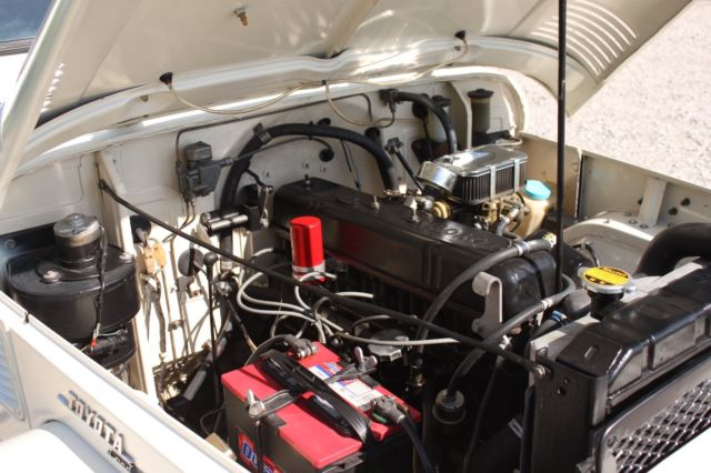 1970 Cream Toyota Land Cruiser SUV