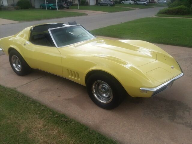 1968 Safari Yellow Chevrolet Corvette Coupe