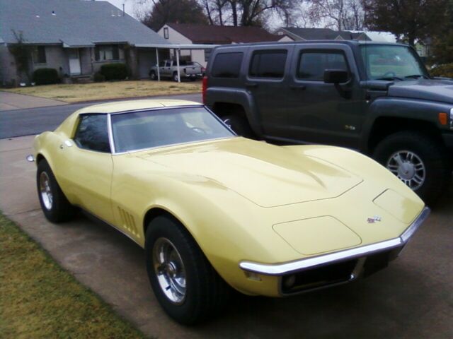 1968 Safari Yellow Chevrolet Corvette Coupe
