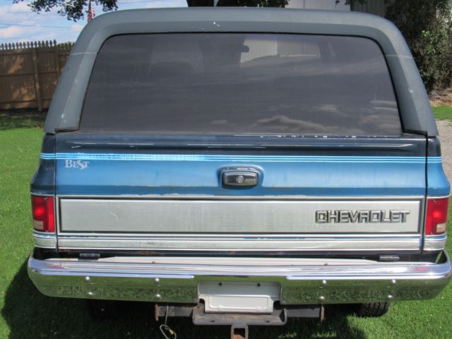 1988 Blue Chevrolet Blazer SUV
