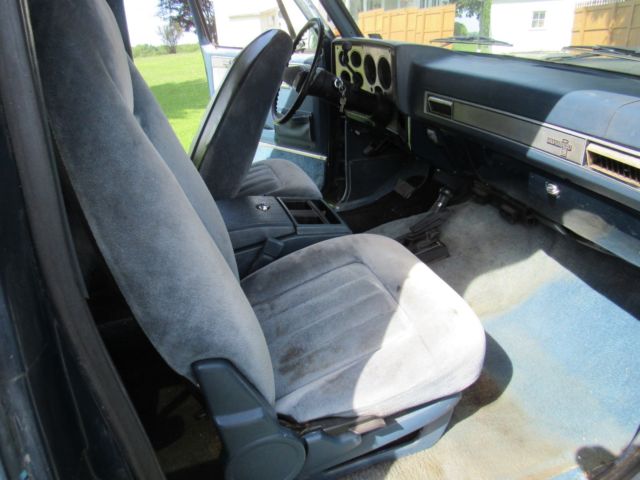 1988 Blue Chevrolet Blazer SUV