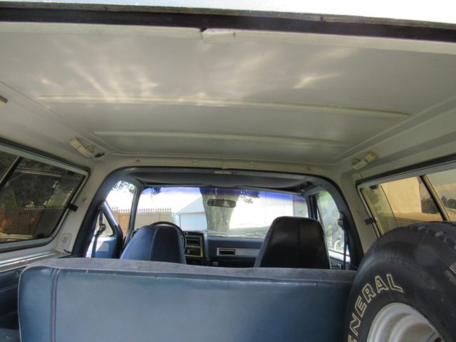 1988 Blue Chevrolet Blazer SUV