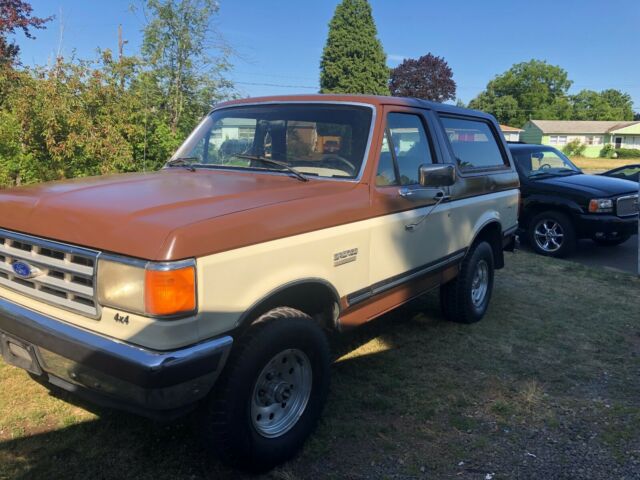 1987 Tan Ford Bronco SUV