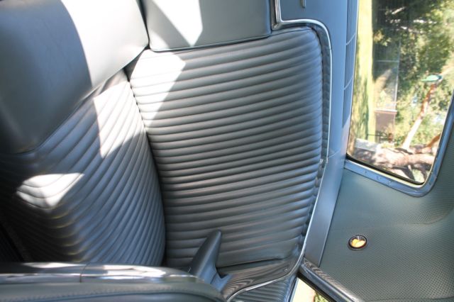 1965 silver mink Ford Thunderbird Coupe