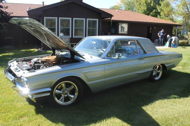 1965 silver mink Ford Thunderbird Coupe