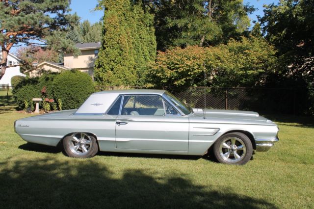 1965 silver mink Ford Thunderbird Coupe