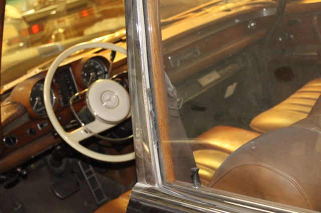 1966 Black Mercedes-Benz 600-Series Limousine