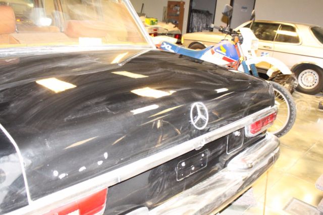 1966 Black Mercedes-Benz 600-Series Limousine