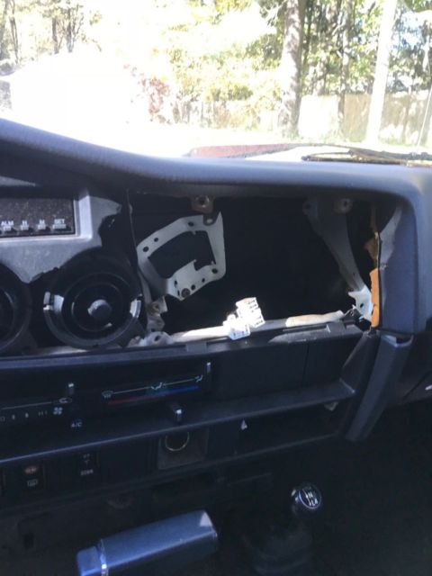 1988 White Toyota Land Cruiser SUV