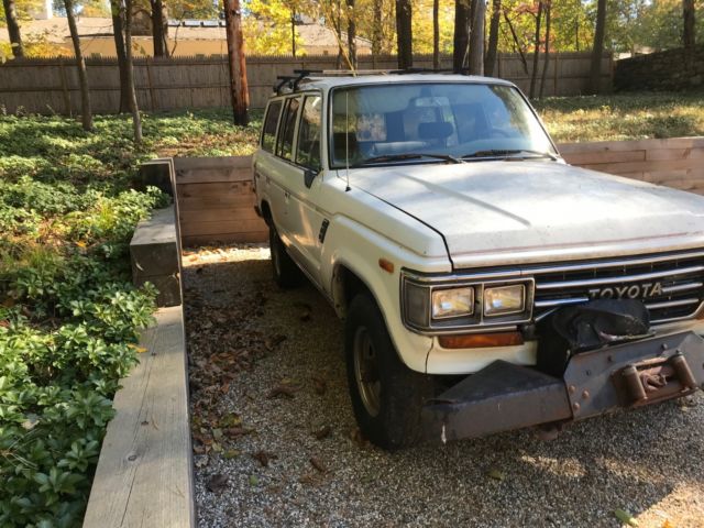1988 White Toyota Land Cruiser SUV