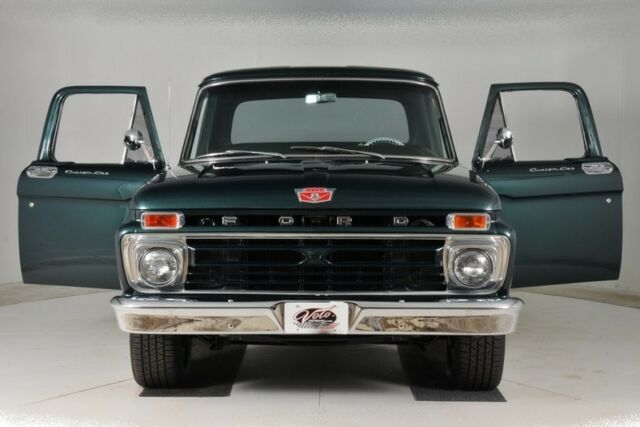 1966 Green Ford F-100 Pickup Truck