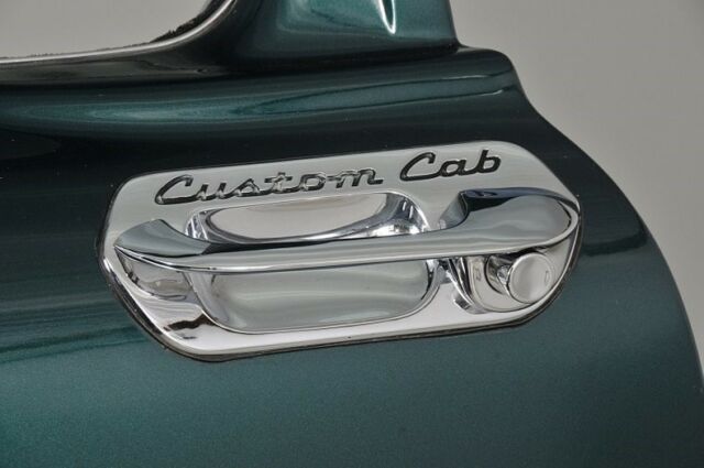 1966 Green Ford F-100 Pickup Truck