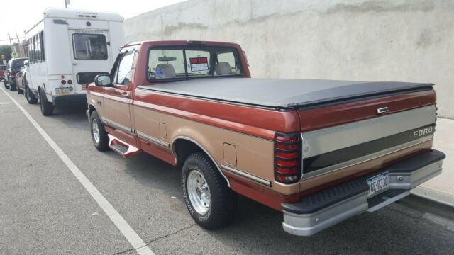 1994 Ford F-150 Standard Cab Pickup