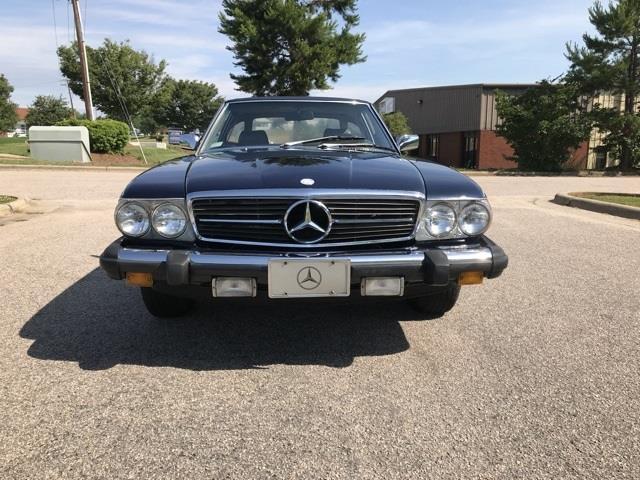 1984 Mercedes-Benz 300-Series