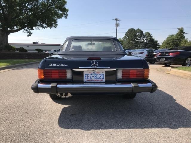 1984 Mercedes-Benz 300-Series