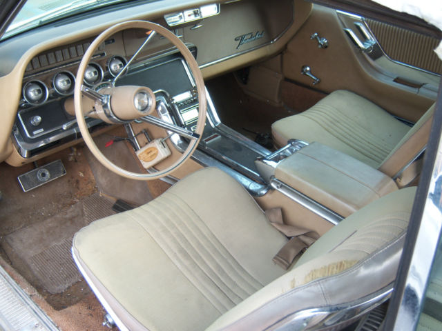 19650000 Gold Ford Thunderbird Convertible