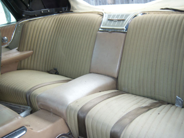 19650000 Gold Ford Thunderbird Convertible