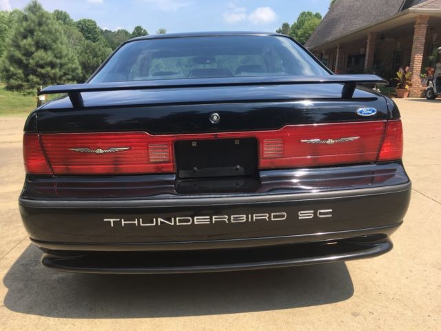 1991 Black Ford Thunderbird Coupe