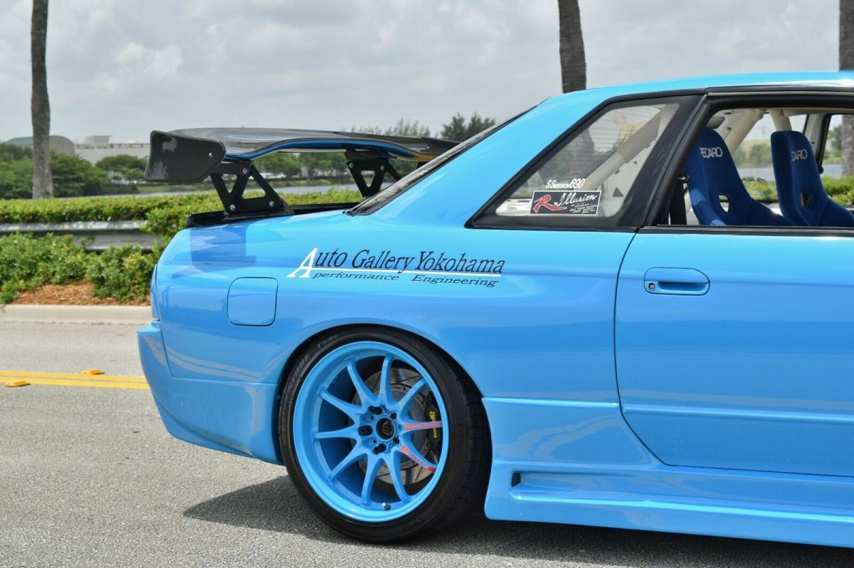 1991 Blue Nissan GT-R Coupe