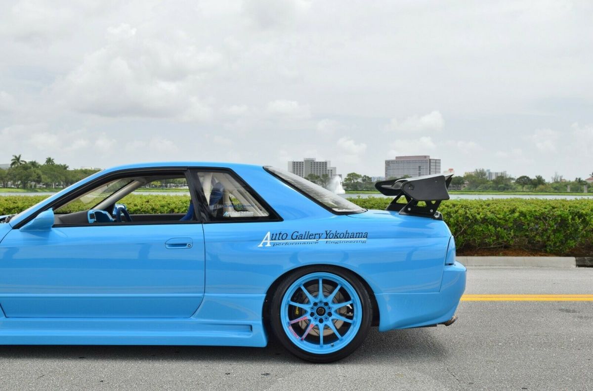 1991 Blue Nissan GT-R Coupe