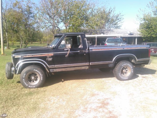 1984 Black Ford F-250 Standard Cab Pickup