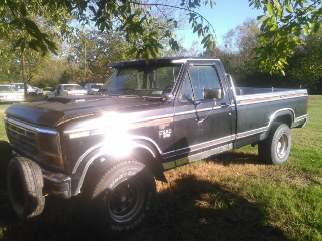 1984 Black Ford F-250 Standard Cab Pickup