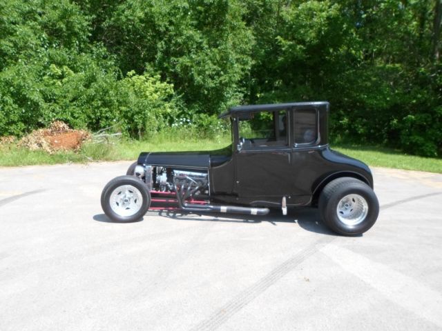 1922 Black Ford Model T