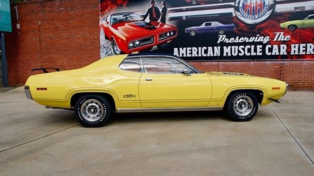 1971 Yellow Plymouth GTX Coupe