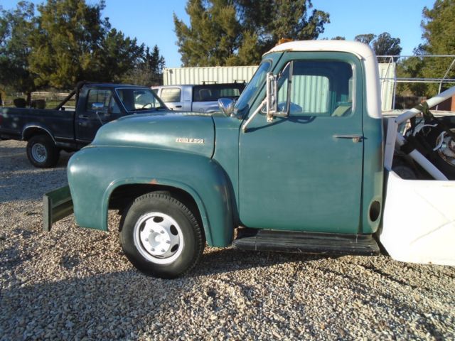 1954 Green Ford F-350