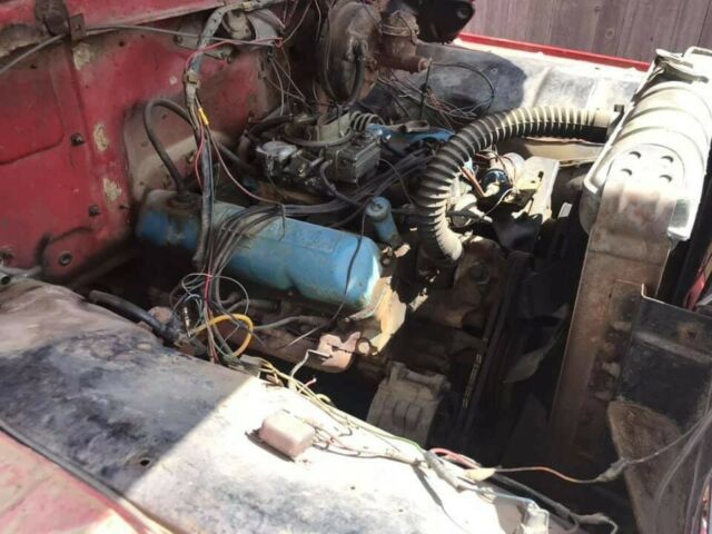 1957 Red Ford F-500 Tow truck