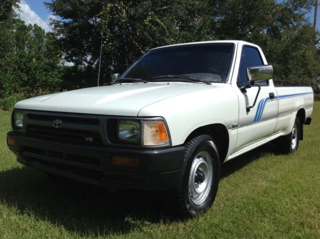 1992 White Toyota Pickup