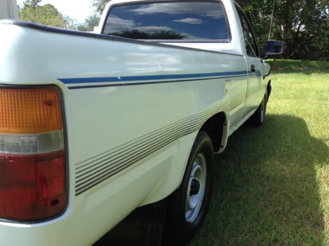 1992 White Toyota Pickup