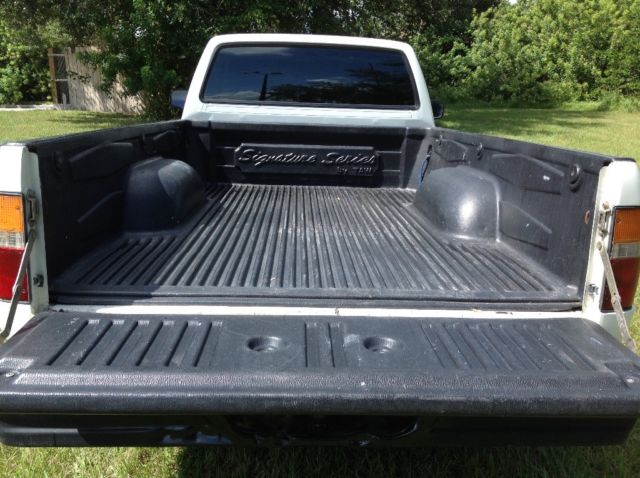 1992 White Toyota Pickup