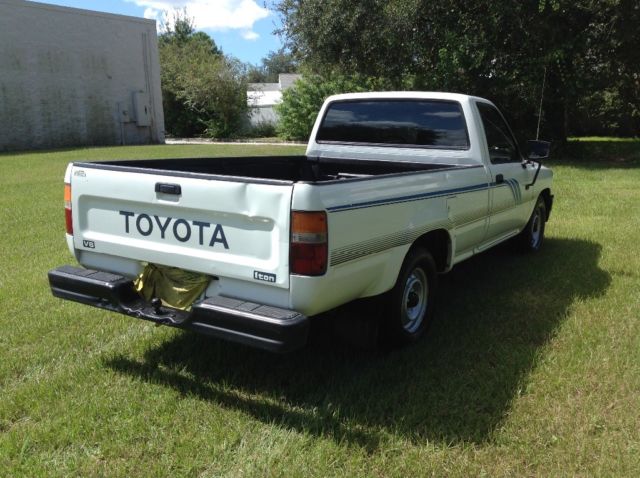 1992 White Toyota Pickup
