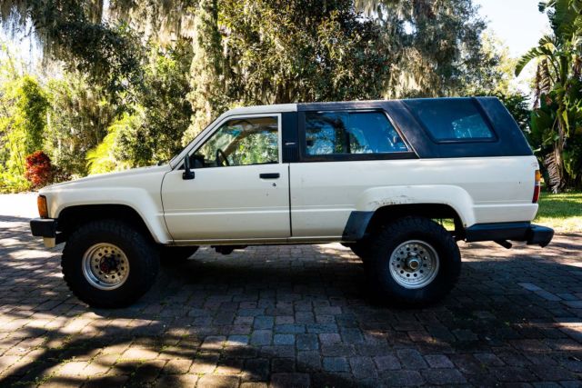 1985 Brown Toyota 4Runner