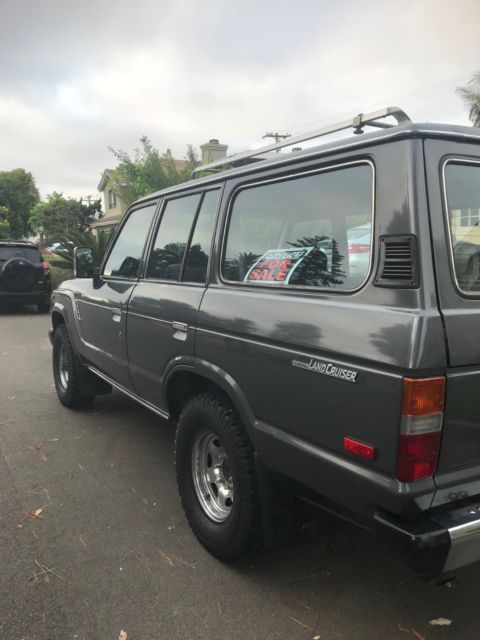 1989 Gray Toyota Land Cruiser
