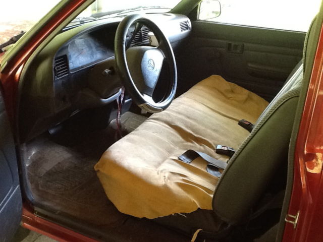 19940000 Red Toyota truck DX Standard Cab Pickup