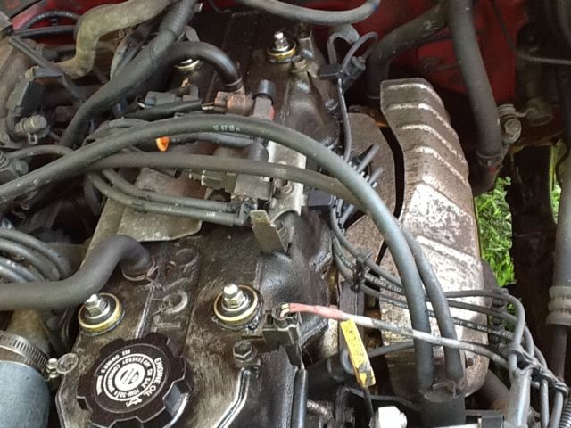 19940000 Red Toyota truck DX Standard Cab Pickup