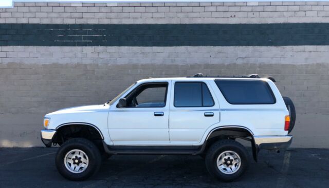 1990 White Toyota 4Runner SUV