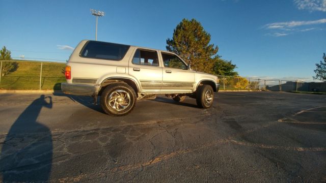 1992 Silver Toyota 4Runner Suv